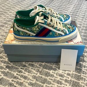 Brand New Gucci Tennis Shoes with a Green & Blue Floral Pattern.  Women’s Size 7